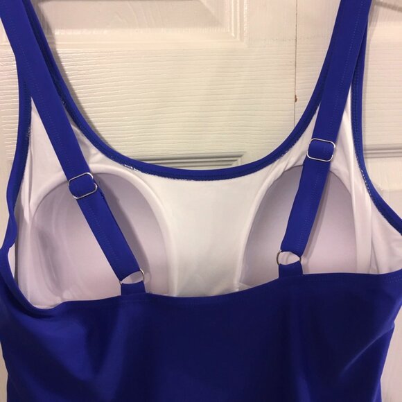 Women's One-Piece Swimdress  NWOT - Picture 5 of 7